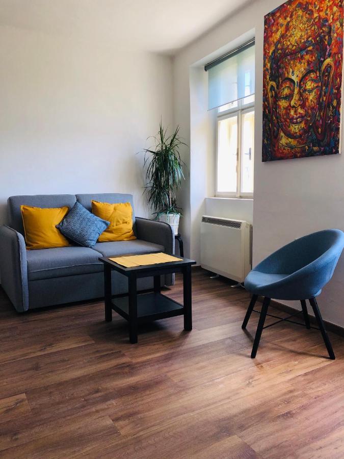 Apartmany Cafe-Cafe Jicin Exterior photo