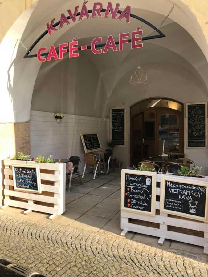Apartmany Cafe-Cafe Jicin Exterior photo